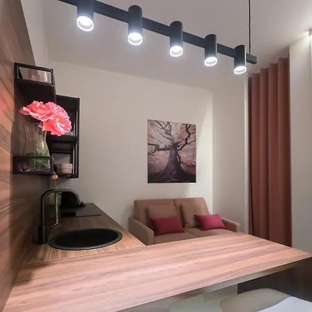 Almatros Design Tormalina سولمونا